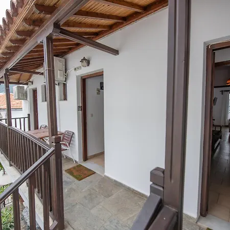 Lilian Beachfront Apartments Neo Klima Exterior foto