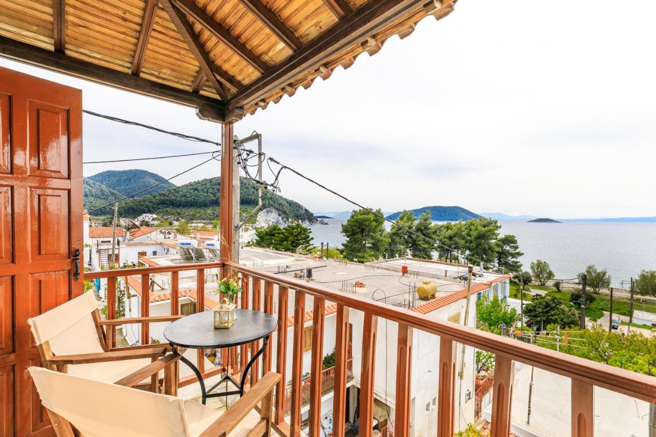 Lilian Beachfront Apartment *