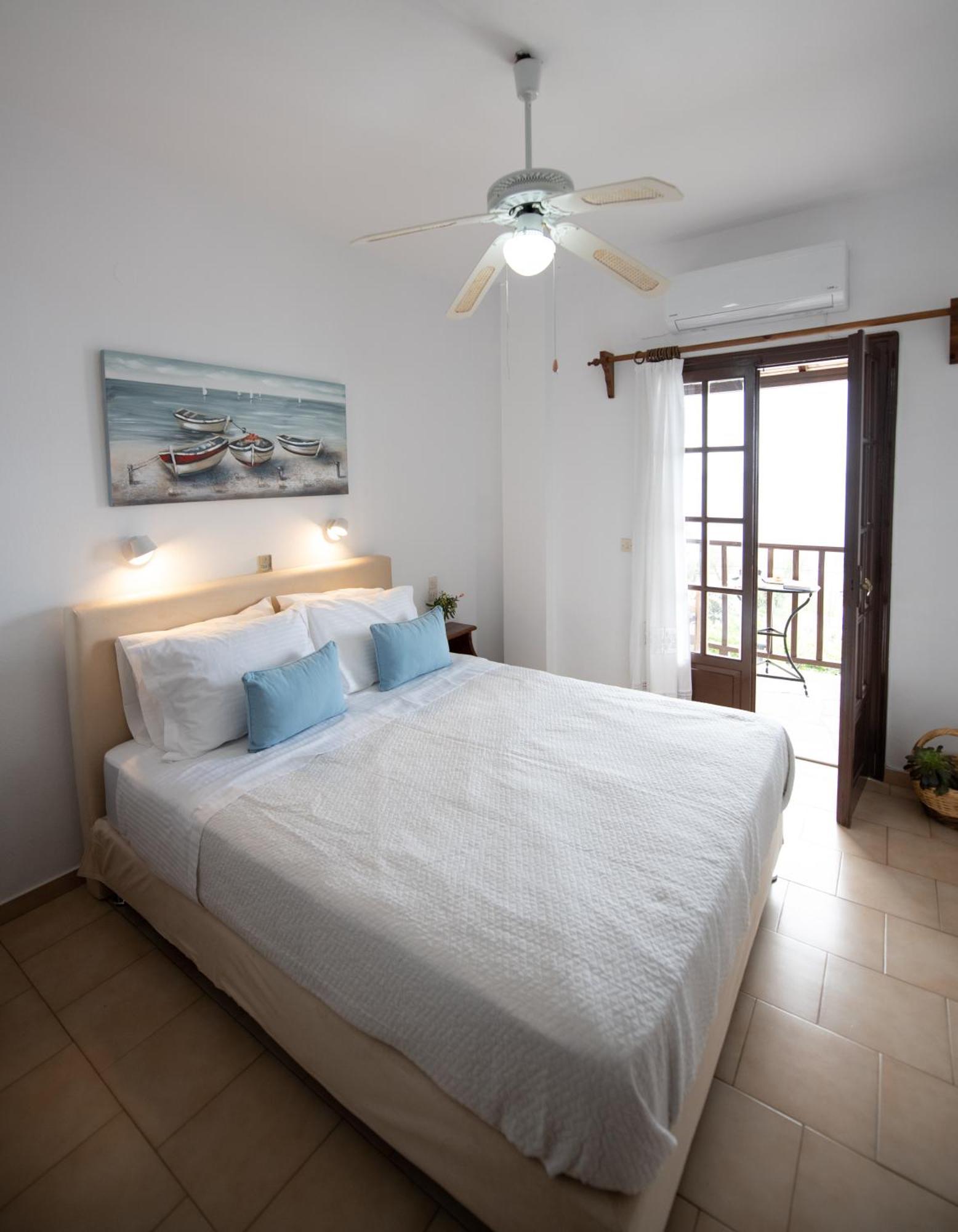 Lilian Beachfront