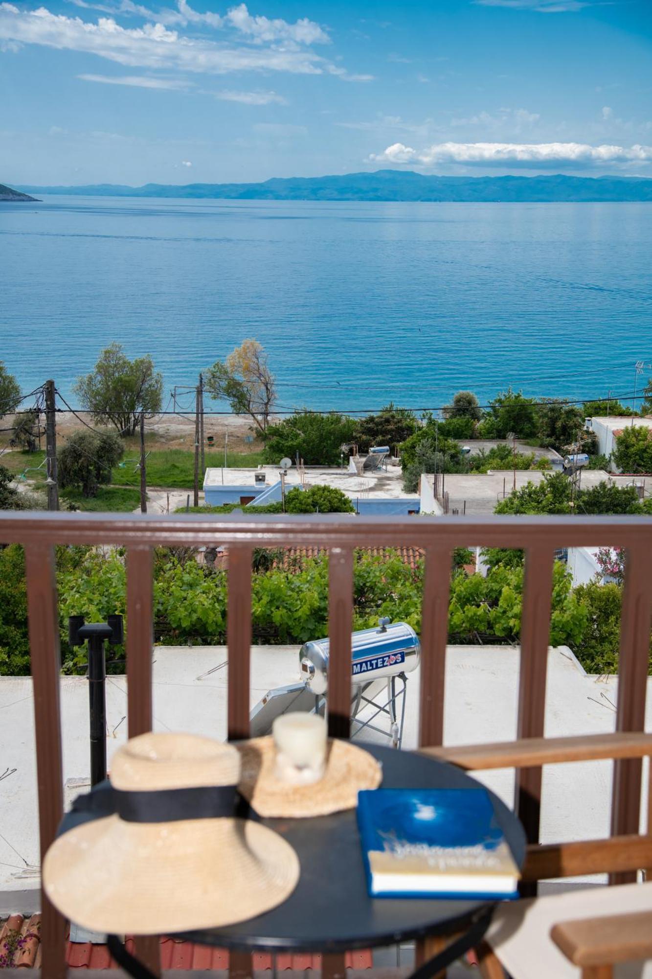 Apartment Lilian Beachfront Neo Klima