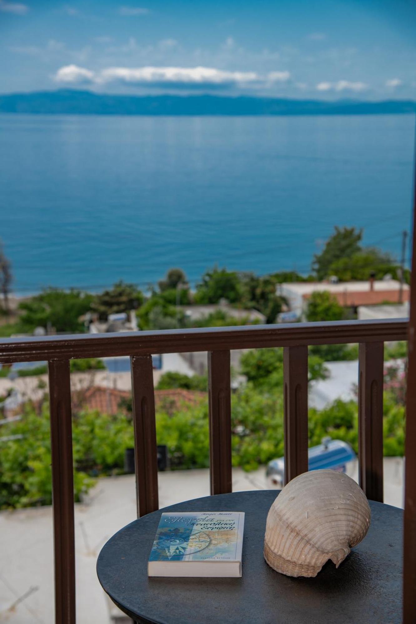 Lilian Beachfront